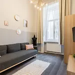 W33 - Prime Location - Comfortable Quality By Bqa דירה