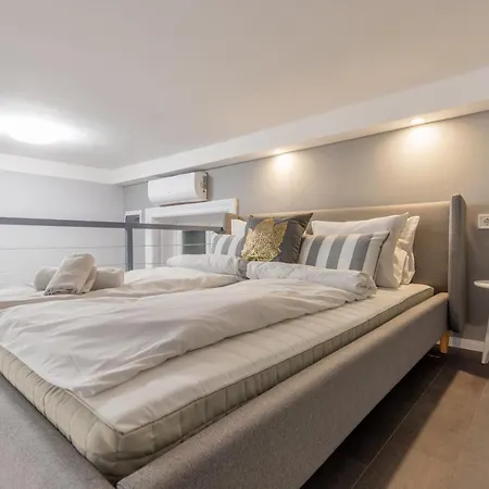 Apartment W33 - Prime Location - Comfortable Quality By Bqa *