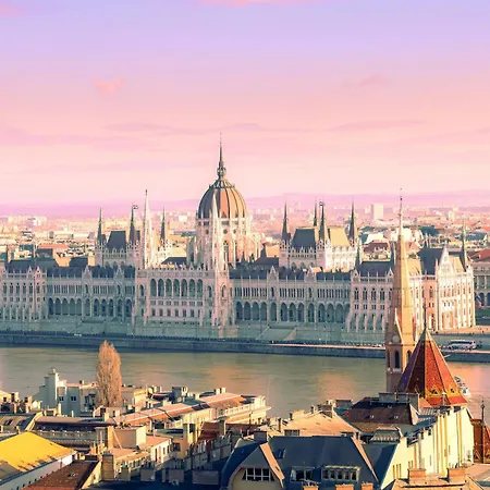 W33 - Prime Location - Comfortable Quality By Bqa Budapest