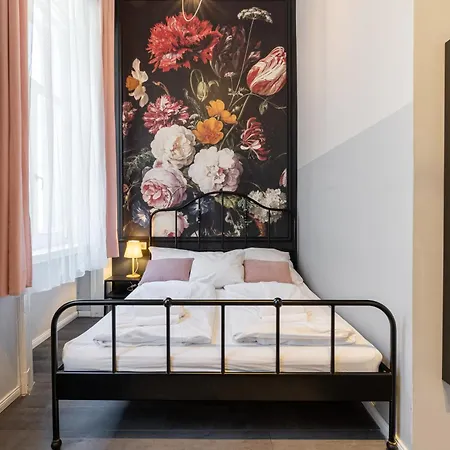 W33 - Prime Location - Comfortable Quality By Bqa Budapest