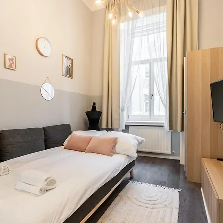 W33 - Prime Location - Comfortable Quality By Bqa شقة بودابست